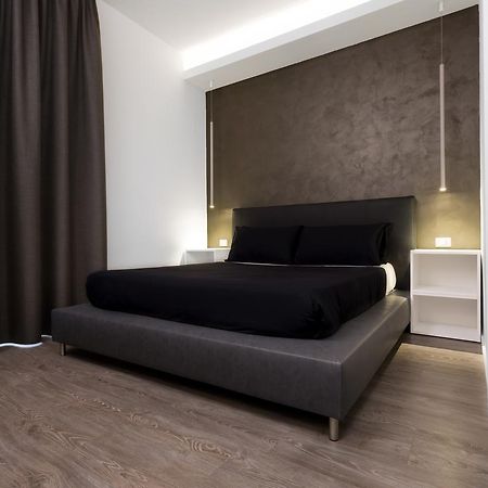 Minimal Rooms กัลลีโปลี ภายนอก รูปภาพ