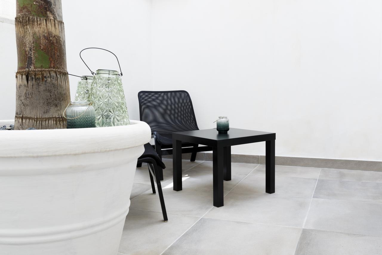 Minimal Rooms กัลลีโปลี ภายนอก รูปภาพ