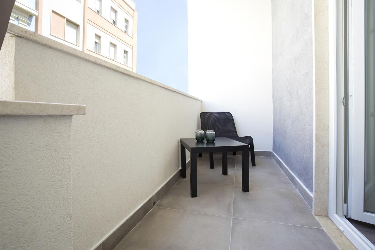 Minimal Rooms กัลลีโปลี ภายนอก รูปภาพ